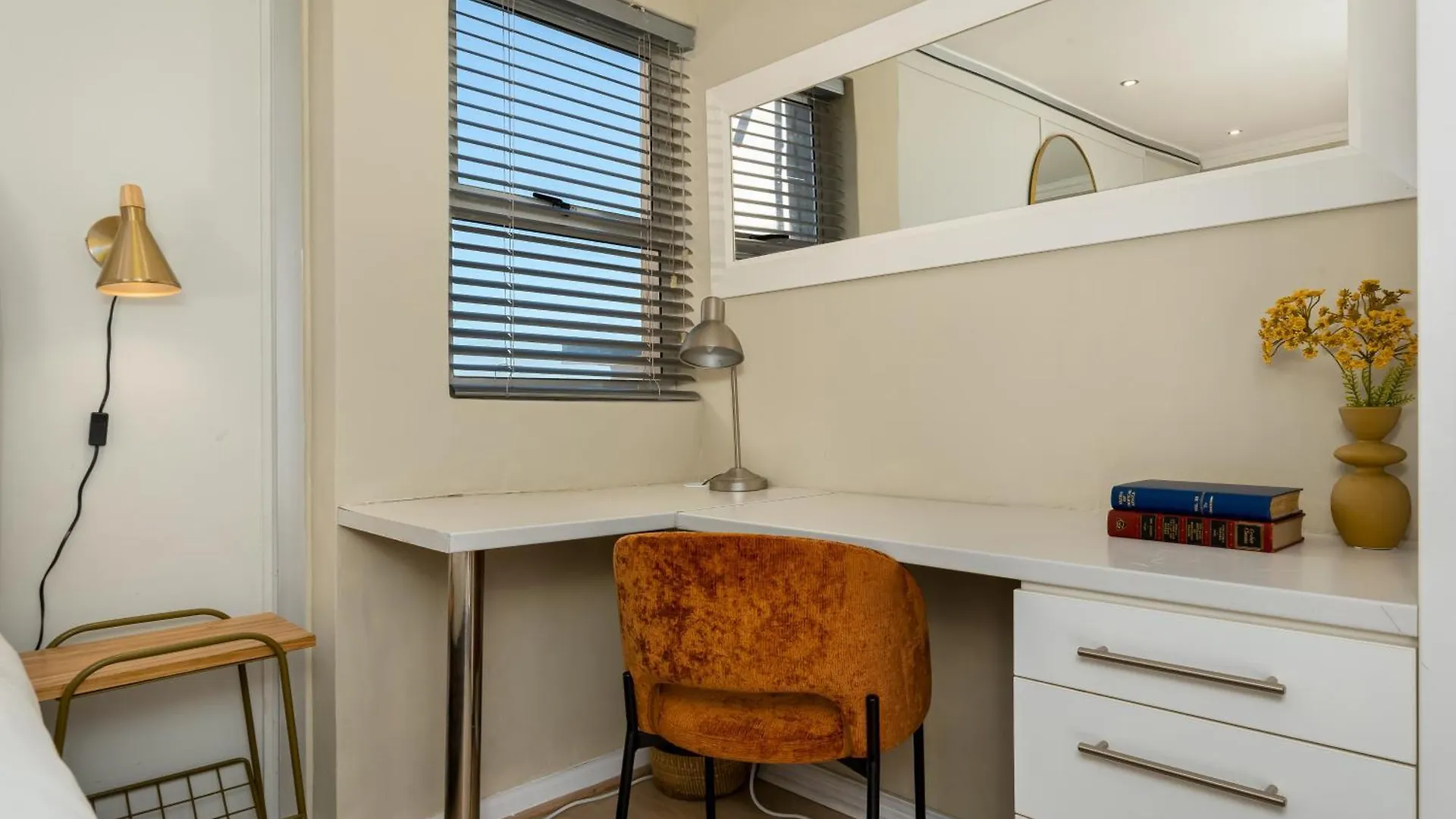 16 Belladonna Luxury Apartments Κέιπ Τάουν