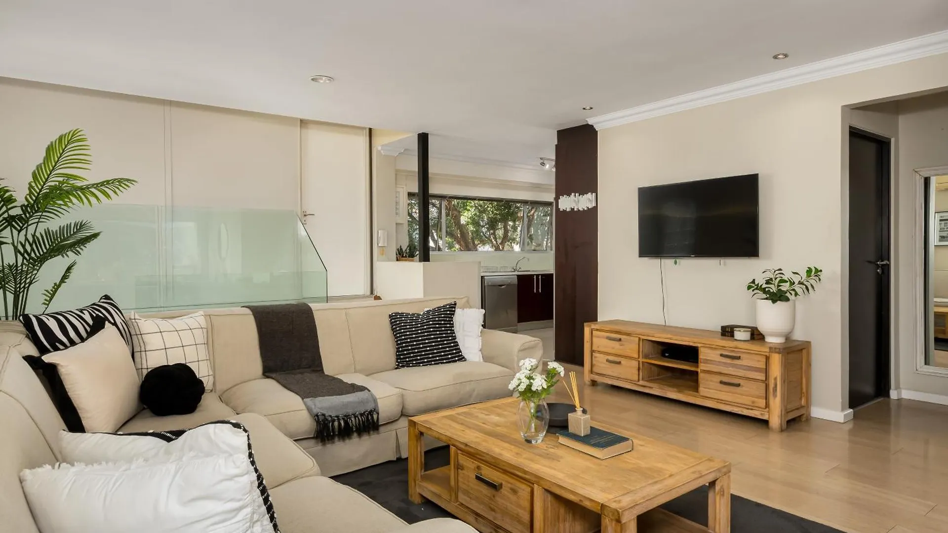 16 Belladonna Luxury Apartments Le Cap